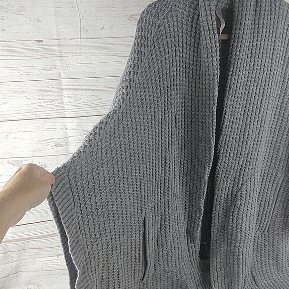 (sold)Melissa McCarthy seven7 Gray cardigan 2X - Picture 3 of 7